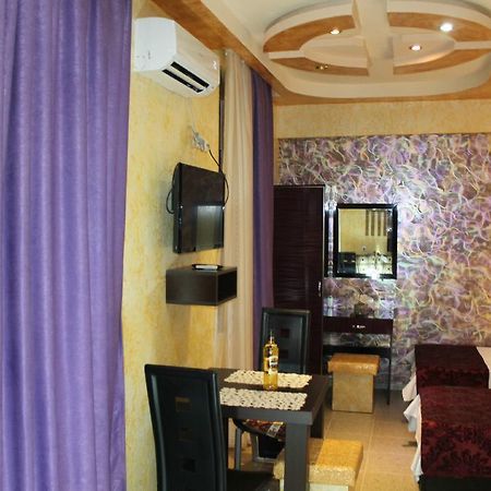 Planet Hotel Yerevan Bagian luar foto