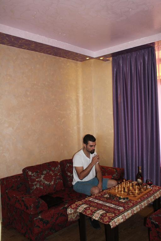 Planet Hotel Yerevan Bagian luar foto