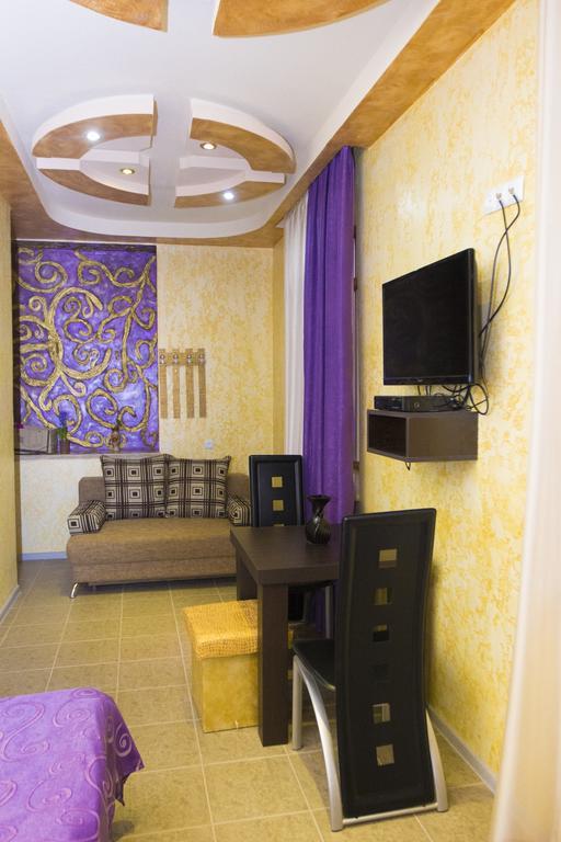 Planet Hotel Yerevan Ruang foto