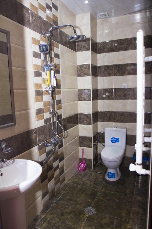Planet Hotel Yerevan Ruang foto