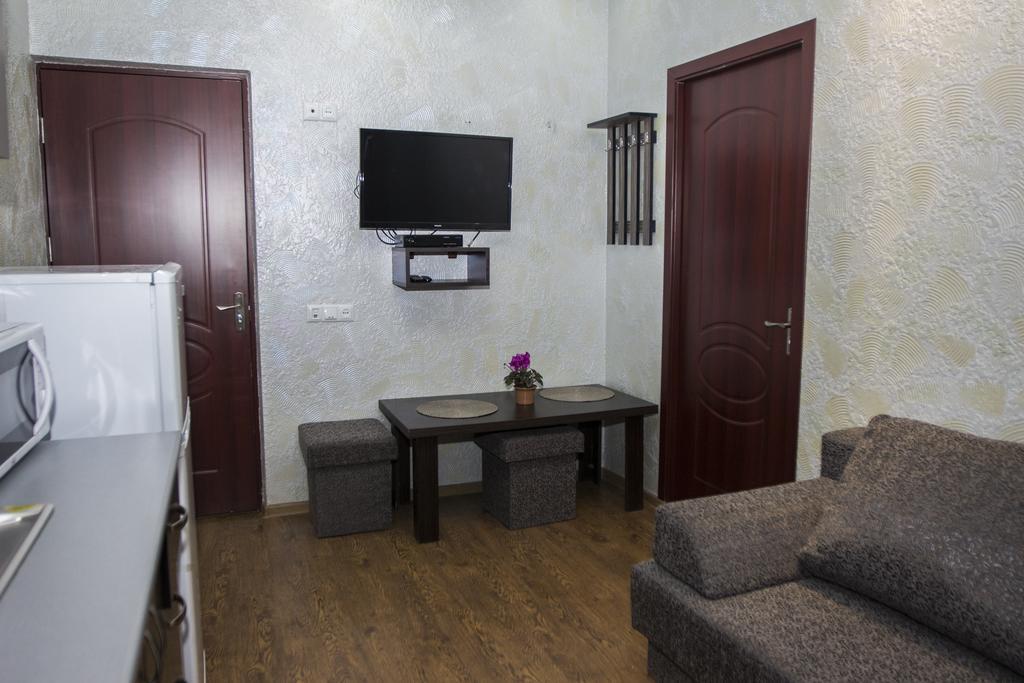 Planet Hotel Yerevan Ruang foto