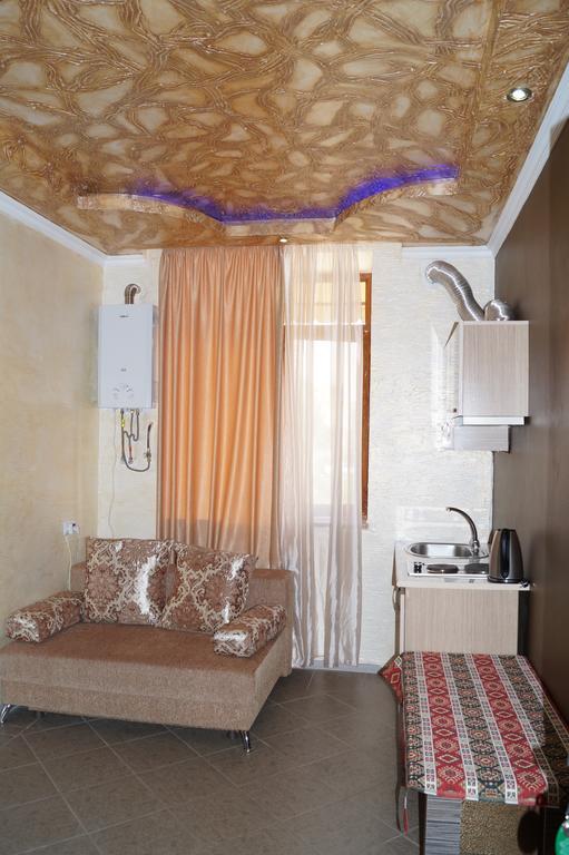 Planet Hotel Yerevan Bagian luar foto